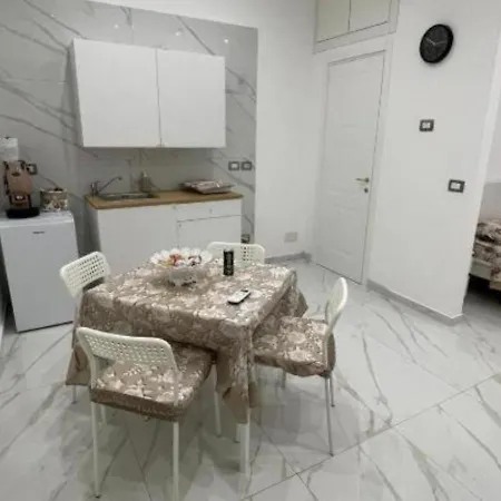 Briganti House * Neapel
